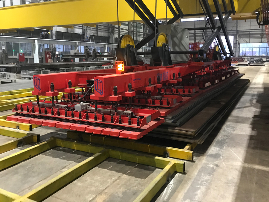 一種集群陣列式鋼板下料電永磁吊具