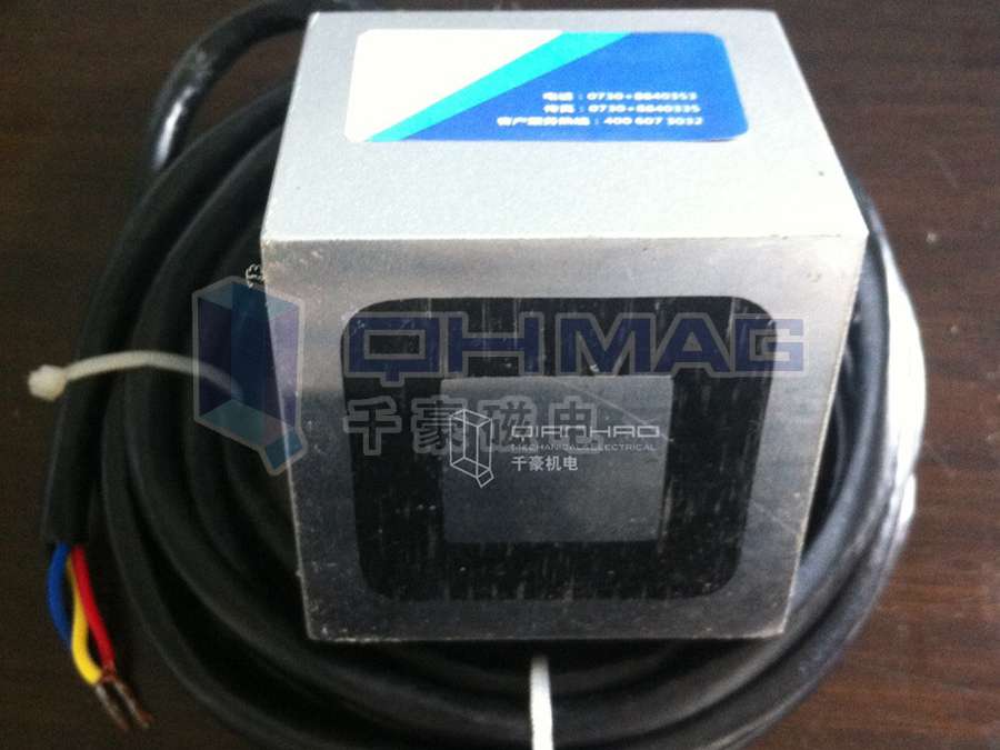 小型起重吸盤(pán)