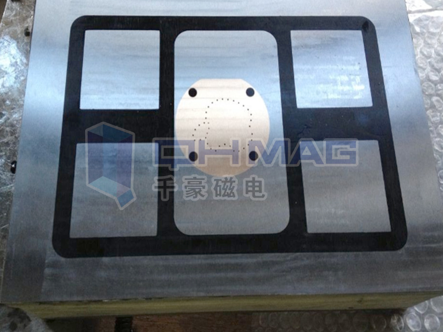 手機(jī)面板加工吸盤(pán)